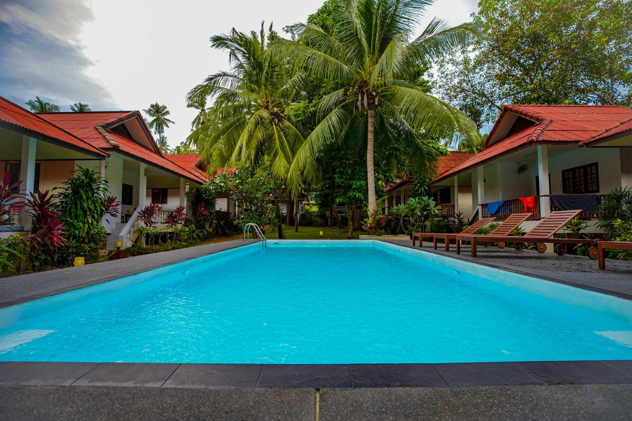 Fullmoon House Samui Hotel Lamai Beach  Exterior photo