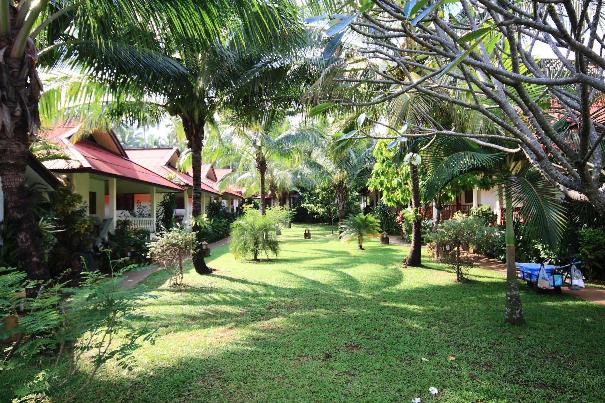 Fullmoon House Samui Hotel Lamai Beach  Exterior photo